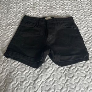 Black Cute Universal Thread High Rise Midi Shorts